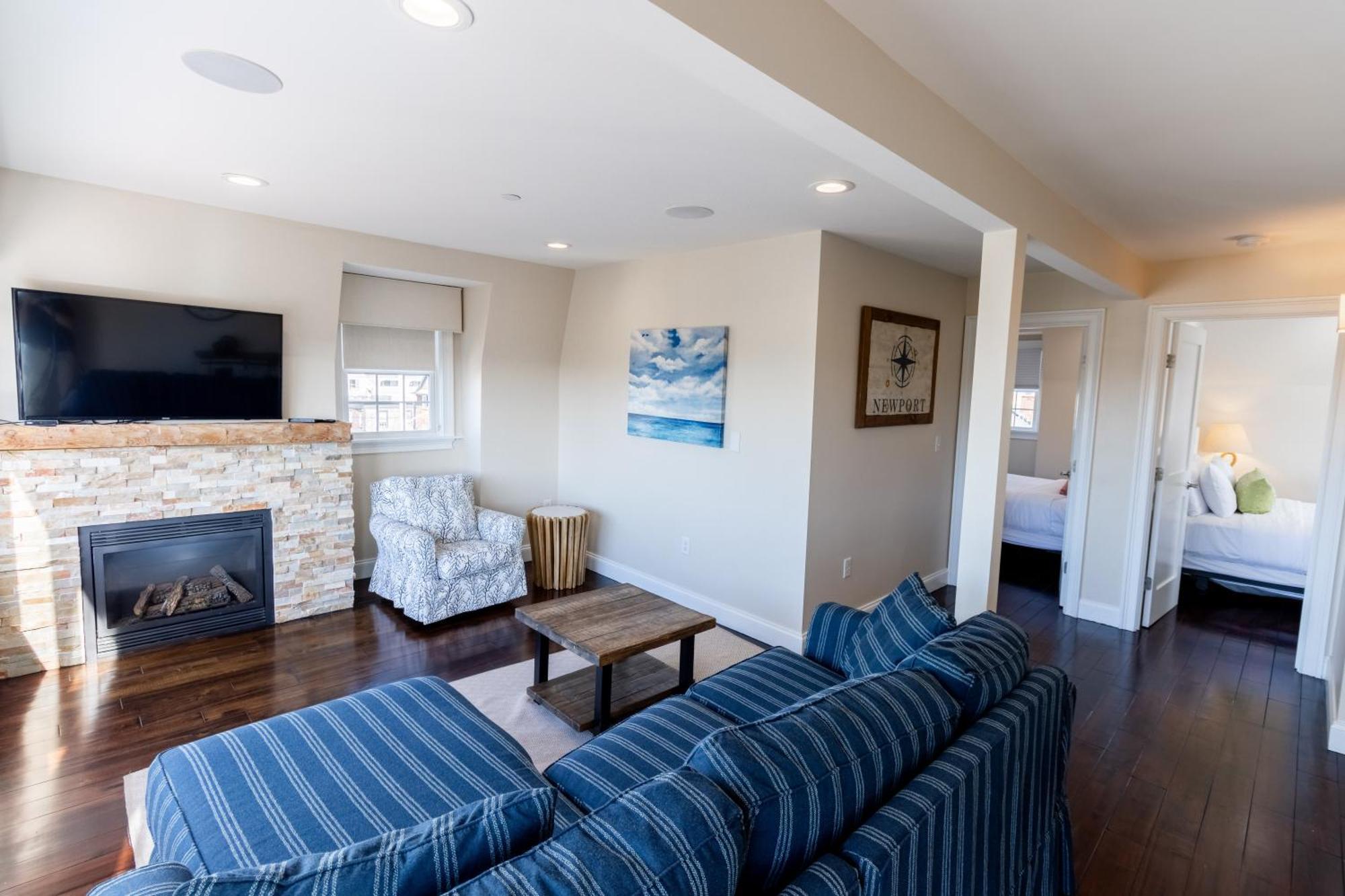 The Newport Lofts - 617 Thames Street Apartment Ngoại thất bức ảnh