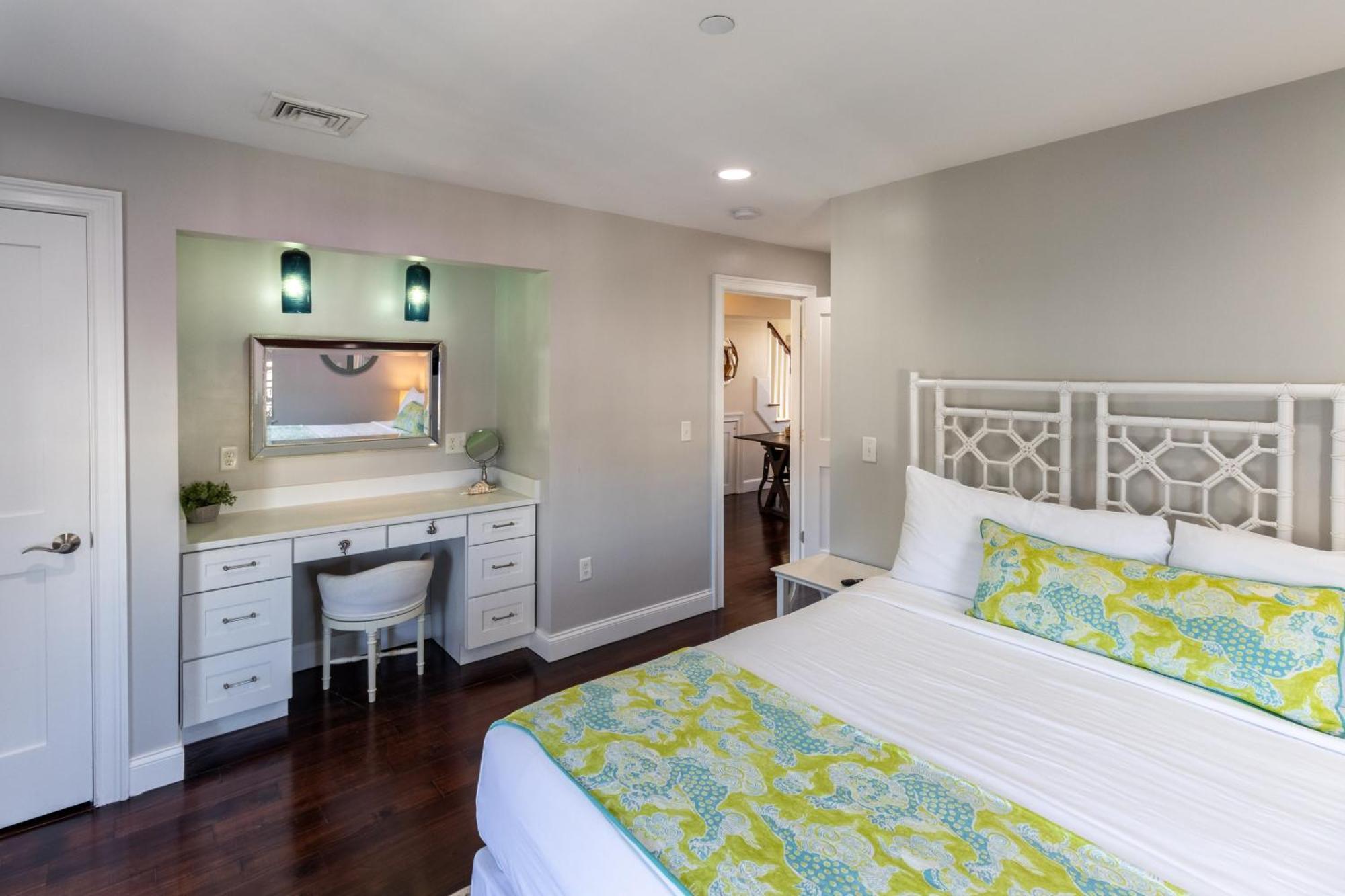 The Newport Lofts - 617 Thames Street Apartment Ngoại thất bức ảnh